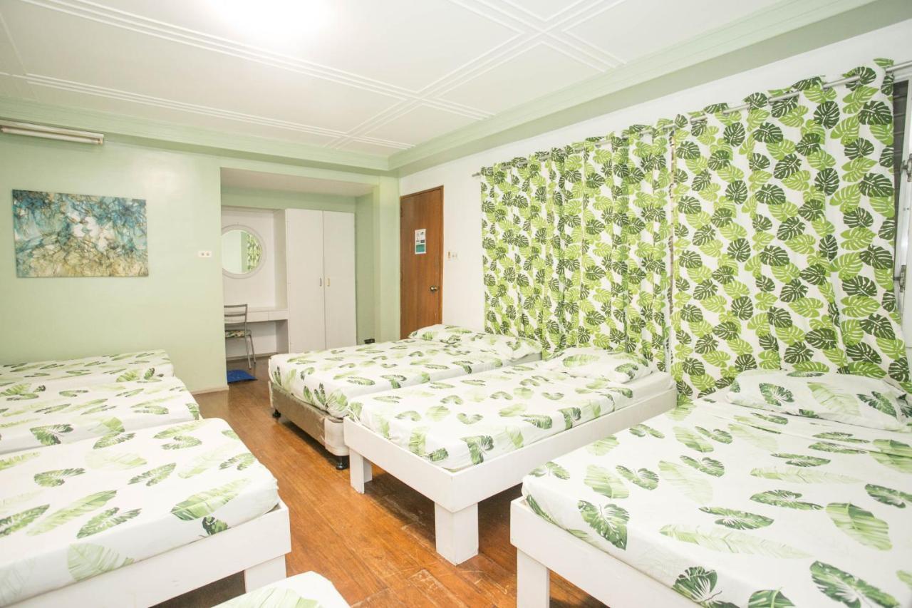Naps & Maps Hostel Cebu Екстер'єр фото